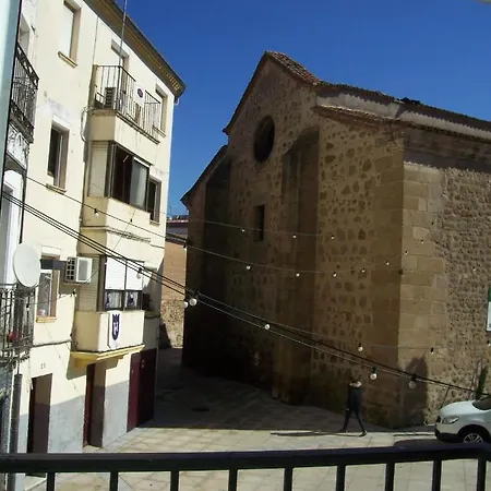 Rua Zapateria 10 * Plasencia
