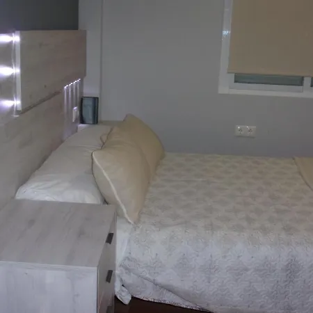 Apartment Rua Zapateria 10 *